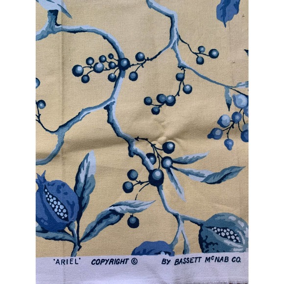 Upholstery Fabric by Bassett Mcnab Ariel Heavy Weight 37" x 27" - Picture 3 of 5